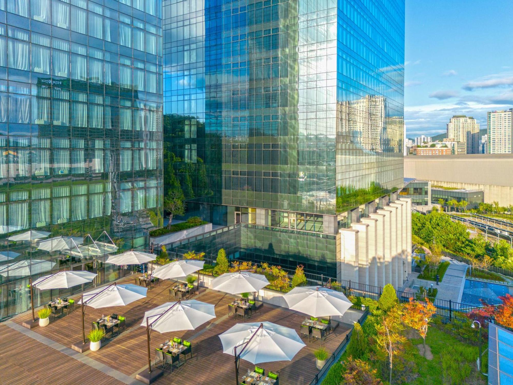 Doubletree By Hilton Seoul Pangyo Residences سيونغنام المظهر الخارجي الصورة