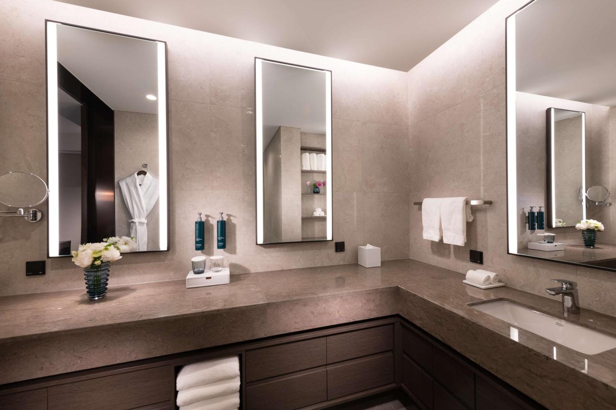 Doubletree By Hilton Seoul Pangyo Residences سيونغنام المظهر الخارجي الصورة