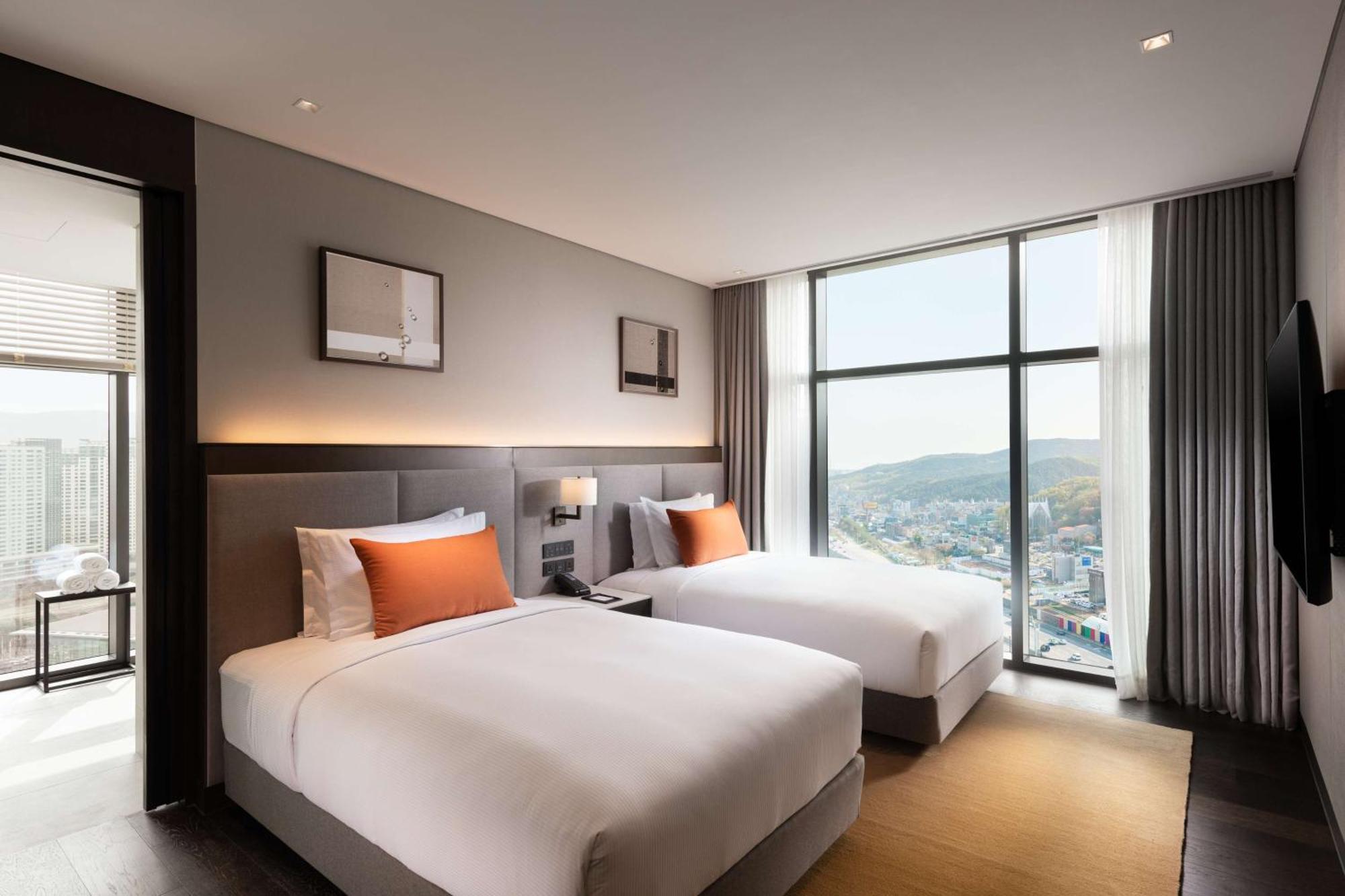Doubletree By Hilton Seoul Pangyo Residences سيونغنام المظهر الخارجي الصورة